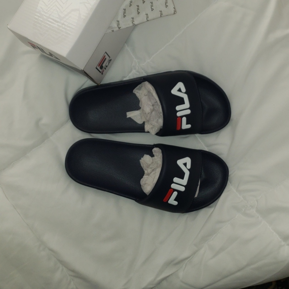 Fila drifter slides